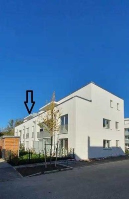 Provisionsfreie, attraktive 3-Zimmer Wohnung mit 28 m² Balkon im 3. OG in Landshut-West