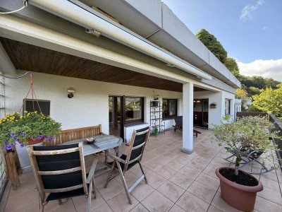 NEU: Top gepflegte Terrassenwohnung mit 42qm großer Sonnenterrasse und super Ausblick zu verkaufen!