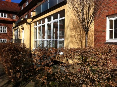 Wellingsbüttel, grosszügige 3-Zi.-Whg. mit Terrasse, Besicht. am Sonntag, 07 Dezember um 15:30 Uhr.