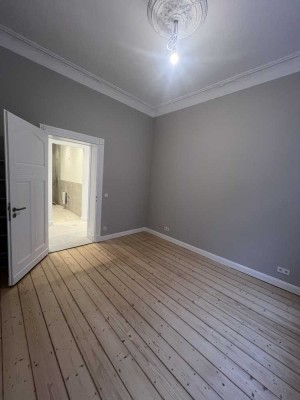 Erstbezug nach Sanierung: 2-Zi.-Wohnung in Düsseldorf