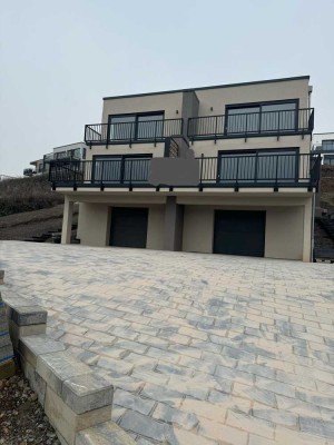 Moselblick Doppelhaushälfte, Neubau, 5 Zimmer, Garage, Stellplätze uvm.