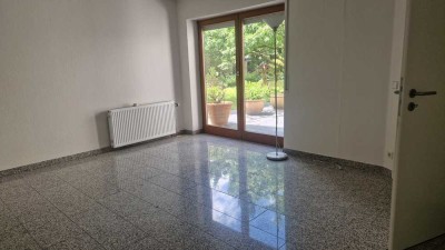 Attraktive, vollständig renovierte 3,5-Raum-Erdgeschosswohnung in Lorch