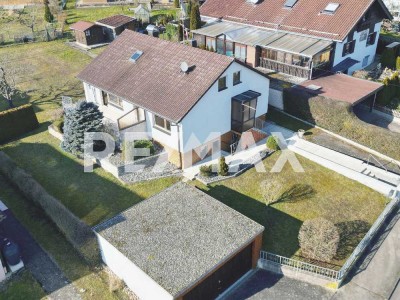 Keine Käuferprovision - Ruhig gelegenes Einfamilienhaus mit toller Aussicht - großer Garten