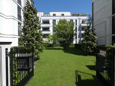 Moderne 3-Zimmer-Wohnung in exklusiver Wohnanlage in D-Oberkassel mit großer Dachterrasse