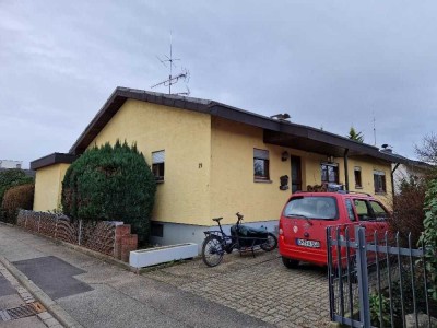 6-Zimmer-Wohnung mit Garten und Pool in Teningen