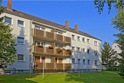 Für Jung und Alt!  3- Zimmer-Wohnung mit Balkon!