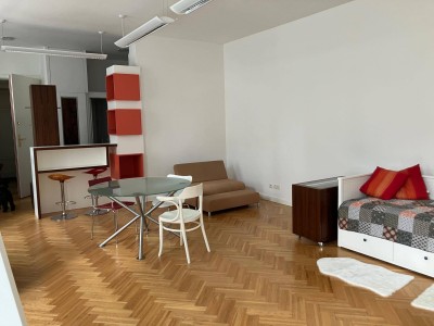 Zweitwohnsitz max. 6 Monate - Moderne Altbauwohnung am Augarten, Nähe Donaukanal und 1. Bezirk