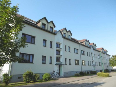 Idyllische 2-Zimmer-Wohnung mit Garten und Stellplatz