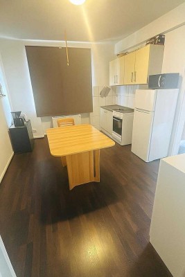 möbliertes 1,5 Zimmer-Apartment !