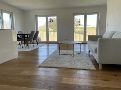 Exklusive, neuwertige 4-Zimmer-Maisonette-Wohnung mit geh. Innenausstattung mit Balkon und EBK