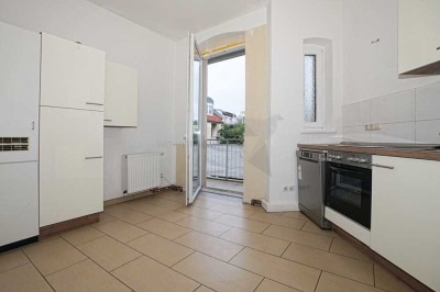 Stilvolle 3-Raum-Wohnung mit Balkon und Einbauküche
