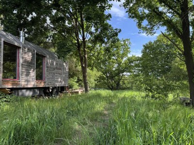Tinyhaus Naturgrundstück 1652qm Landschaftsschutzgebiet ca90Min.von Berlin 1Nachbar Nebengebäude