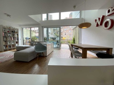 Neckarstadt-Ost: Stilvolle, neuwertige 5-Zimmer Maisonette-Wohnung, 2 Balkone + Terrasse