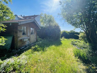 Top Lage! Nähe Salvatorberg! Renovierungsbedürftiges Wohnhaus mit 2 Wohneinheiten und Garagen!