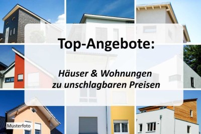 Einfamilienhaus nebst angeb. Garage - provisionsfrei