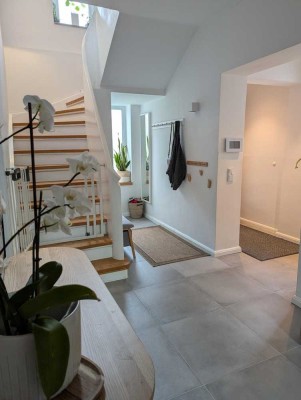 Sofort bezugsbereit - Haus in beliebter Lage mit Grünblick - provisionsfrei