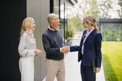 Hochparterrewohnung mit Garten – mit etwas Liebe erstrahlt sie als Schmuckstück