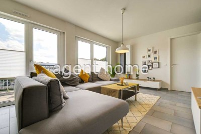 MÖBLIERT - HELL UND MODERN - Schöne Wohnung mit Balkon