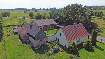 Idyllischer Dreiseitenhof in Reetzow - inkl. großzügigem Grundstück