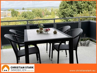 Endlich, eine 5 Zimmer-Wohnung, mit großer Terrasse, Grünblick, 2 Bäder und alles im Topp-Zustand!