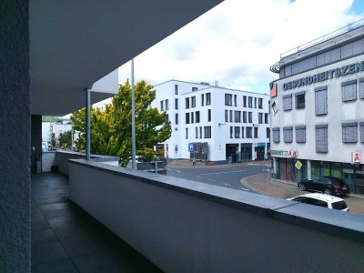 Wird diese traumhaft schöne Wohnung mit exklusiver EBK Ihr neues Ruhedomizil?