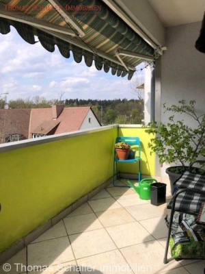 Helle 3-Zimmer-Wohnung (75 m²) mit Balkon und Garage