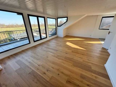 PULHEIM-SINNERSDORF: toprenovierte 3 Zimmer-Dachgeschoss-Wohnung in Feldrandlagel