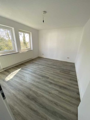 Gemütliche Etagenwohnung in Herford mit hellem Ambiente 3 ZKB - In Renovierung