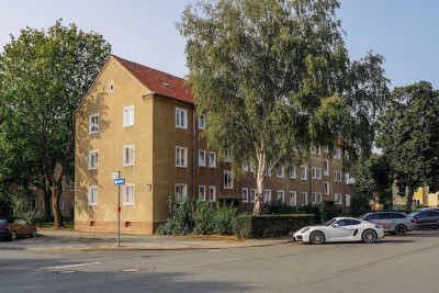 Zentrale Wohnung mit Wohnküche // 1.OG rechts