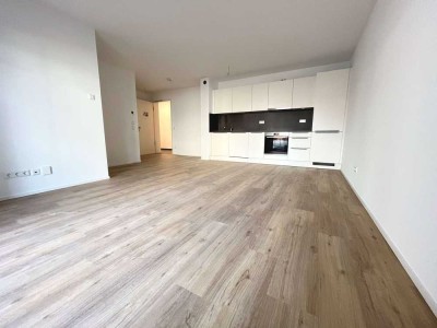 *NEUBAU* Terrassenwohnung und eigenem Gartenanteil!