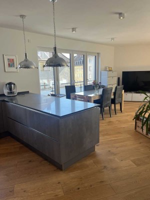 Moderne 3-Zimmer-Wohnung mit Süd-West-Balkon und Aufzug in Top-Lage Köln Neustadt-Süd