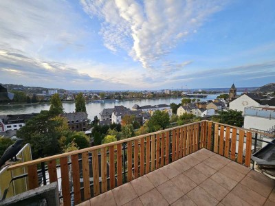 Exklusiver Rheinblick: Großzügige 5,5-Zimmer-Wohnung in Koblenz-Pfaffendorf zu vermieten!