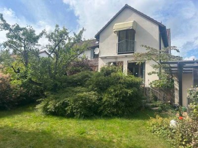 Top ruhige Lage Oberstedten nähe FIS! Offener Wohnkaminbereich 62 qm und Parkett,