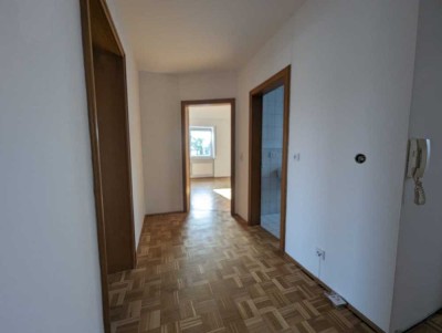 4-ZKB-Maisonettewohnung, Balkon+Gäste-WC *Energetisch saniertes Haus!!!* PROVISIONSFREI!