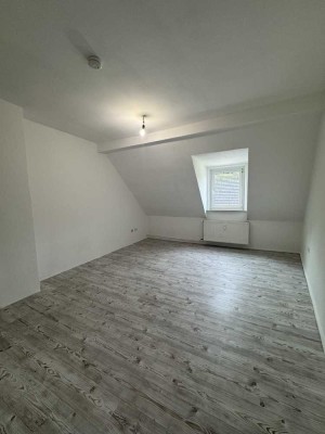 Erstbezug nach Sanierung - helle 2 Zimmer Wohnung in Hagen Mittelstadt
