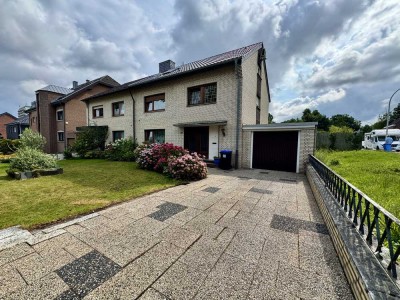 Zweifamilienhaus in MG-Odenkirchen - Eigennutzung & Mieteinahmen clever kombinieren!