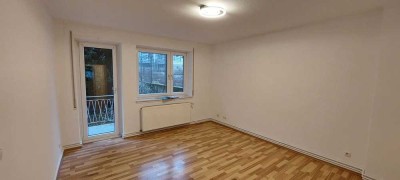 2-Zimmer-EG-Wohnung mit EBK in Wiesbaden Westend
