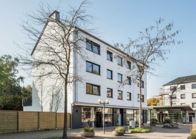 Außergewöhnlich schöne und hochwertig ausgestattete 2-Zimmer-Dachgeschosswohnung im Herzen von Haan.