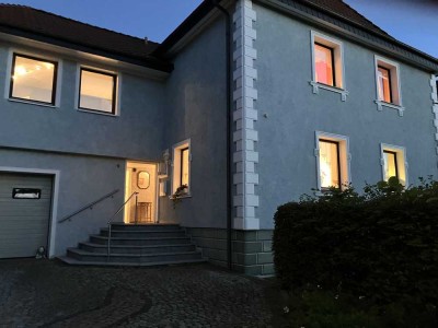 Platzwunder in Aerzen: EFH mit großer Garage, Garten & Ausbaupotenzial