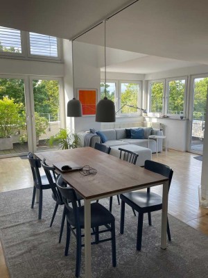 Helle 2,5-Zimmer-Maisonette-Penthousewohnung mit großer Dachterrasse in Bonn-Beuel