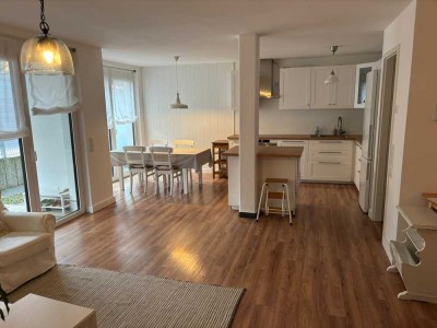 Helle 4-Zimmer Wohnung mit Garten in zentraler Lage von Gundelfingen
