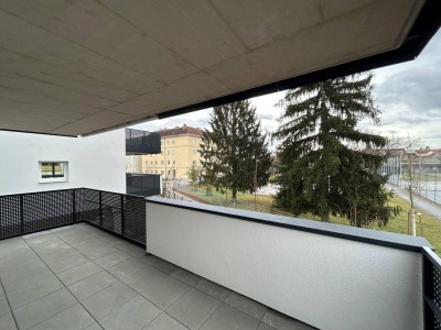 Moderne 3 Zimmerwohnung mit sehr großem Balkon