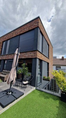 Provisionsfrei: Moderne DHH im Zentrum Reinbek Prahlsdorf mit Terrasse, Keller & Stellplatz