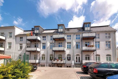 *Anleger* 3-Zi.+Balkon+EBK+Fußbodenheizung
