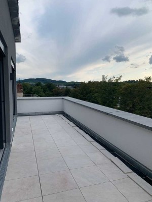 ENDOBA -|- Attraktive 4-Zimmer Penthousewohnung