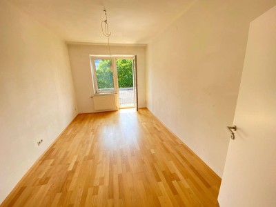 2 ZIMMERWOHNUNG MIT BALKON - NÄHE HERZ JESU KIRCHE"