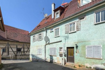 Zentrale Lage - 3-Zimmer-Wohnung im Altbau - Dagersheim