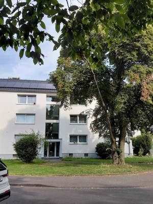 Modernisierte-1-Zimmer-Wohnung in Köln-Bickendorf zum 01.09.2025