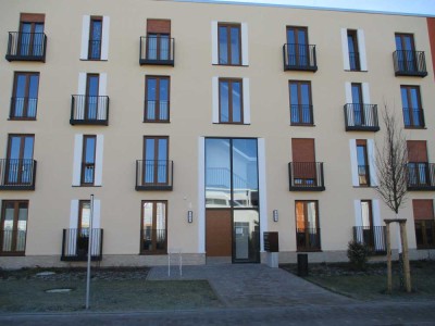 Baujahr 2018, Großzügige 3 Zimmerwohnung mit Südbalkon