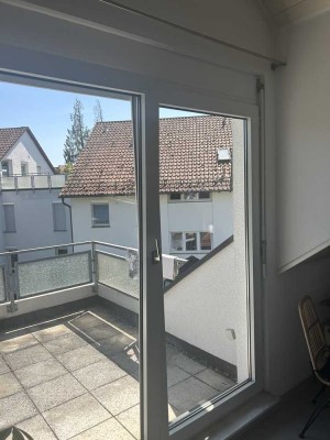 3-Zimmer DG-Wohnung mit Balkon in Bietigheim-Sand